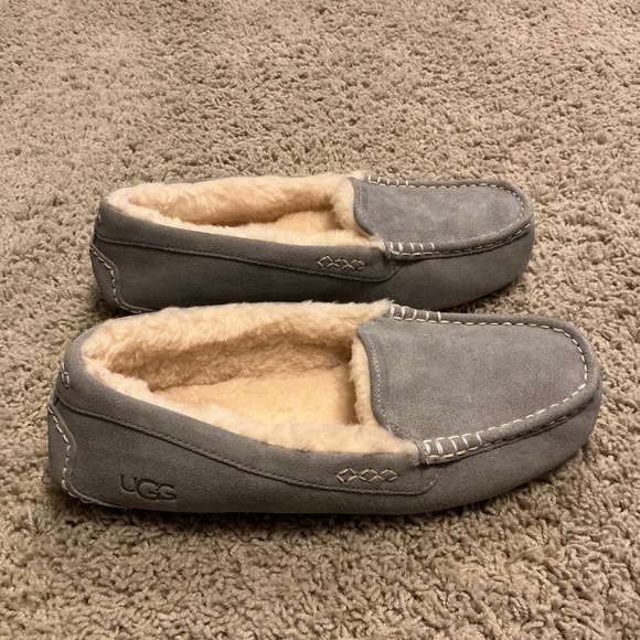 Women's Ansley Slip On Moccasin Slippers Size US 12D Grey - Picture 1 of 7